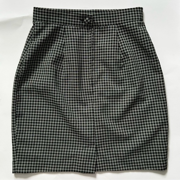 Mini Skirt - Picture 3 of 3